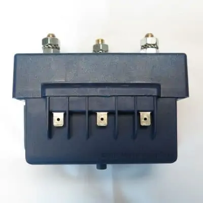 Lofrans 12v Control Box 3 Terminals - Image
