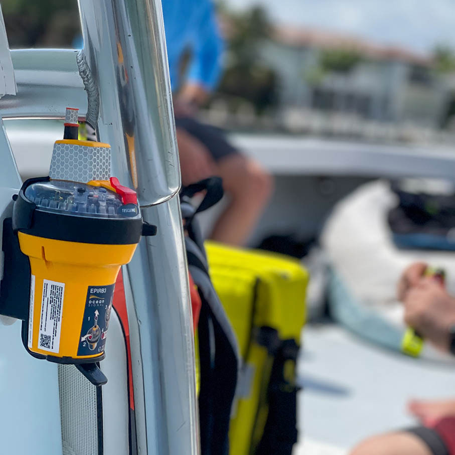 Ocean Signal EPIRB3 RescueMe with AIS and Return Link - Image