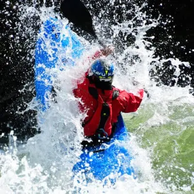 Yak Taurus Gen 2 Buoyancy Aid - Red