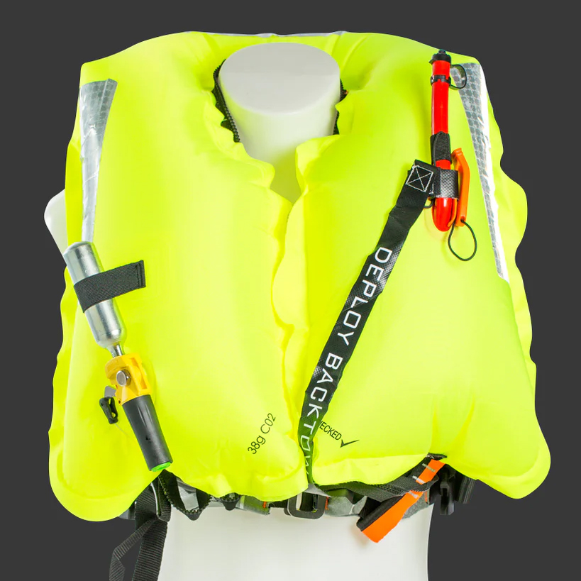 TeamO 170N Coastal Lifejacket - with BackTow Technology - Auto Harness - Black/Orange
