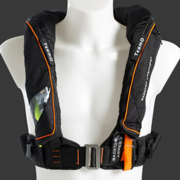 TeamO 170N Offshore Lifejacket - with BackTow Technology - Auto Harness - Black/Orange