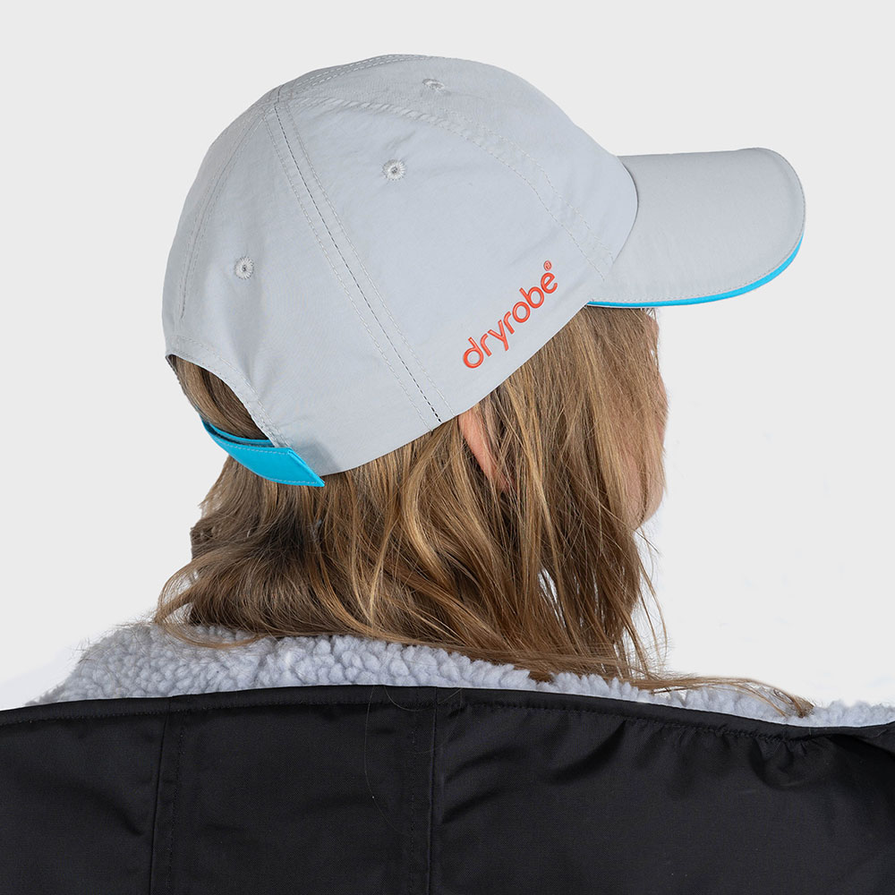 Dryrobe Quick Dry Cap - Nimbus Cloud