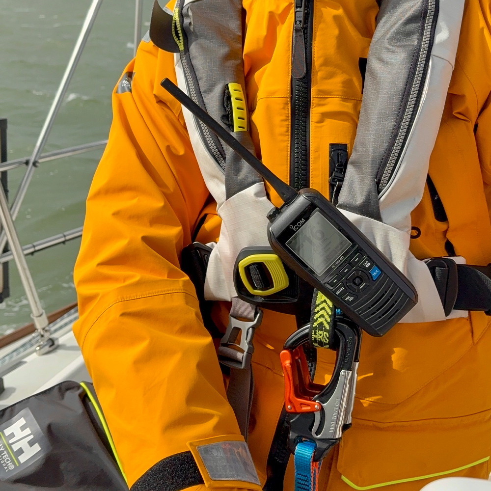 Icom M94DE Handheld VHF with AIS and DSC - Image