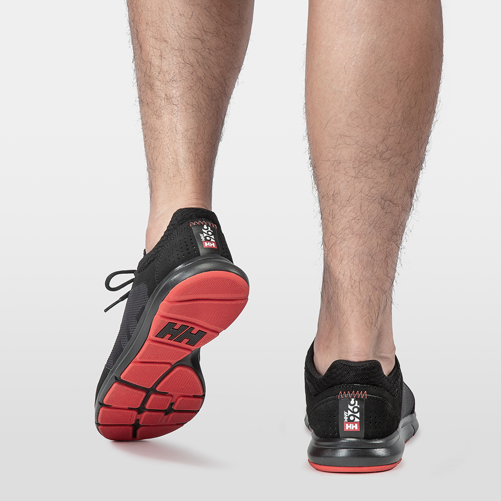 Helly Hansen Ahiga V4 Hydropower Trainer - Black / Alert Red