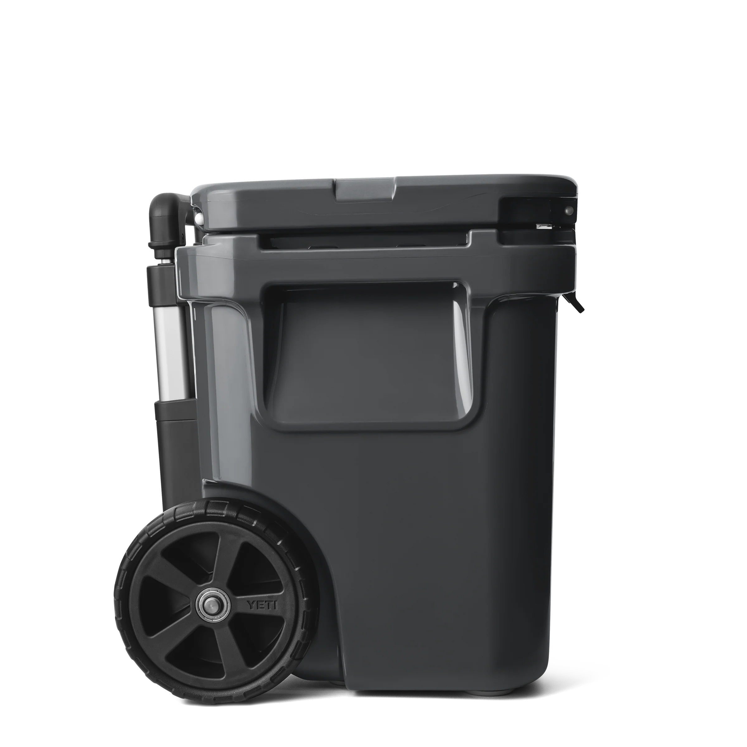 YETI Roadie 32 Wheeled Cool Box - Charcoal