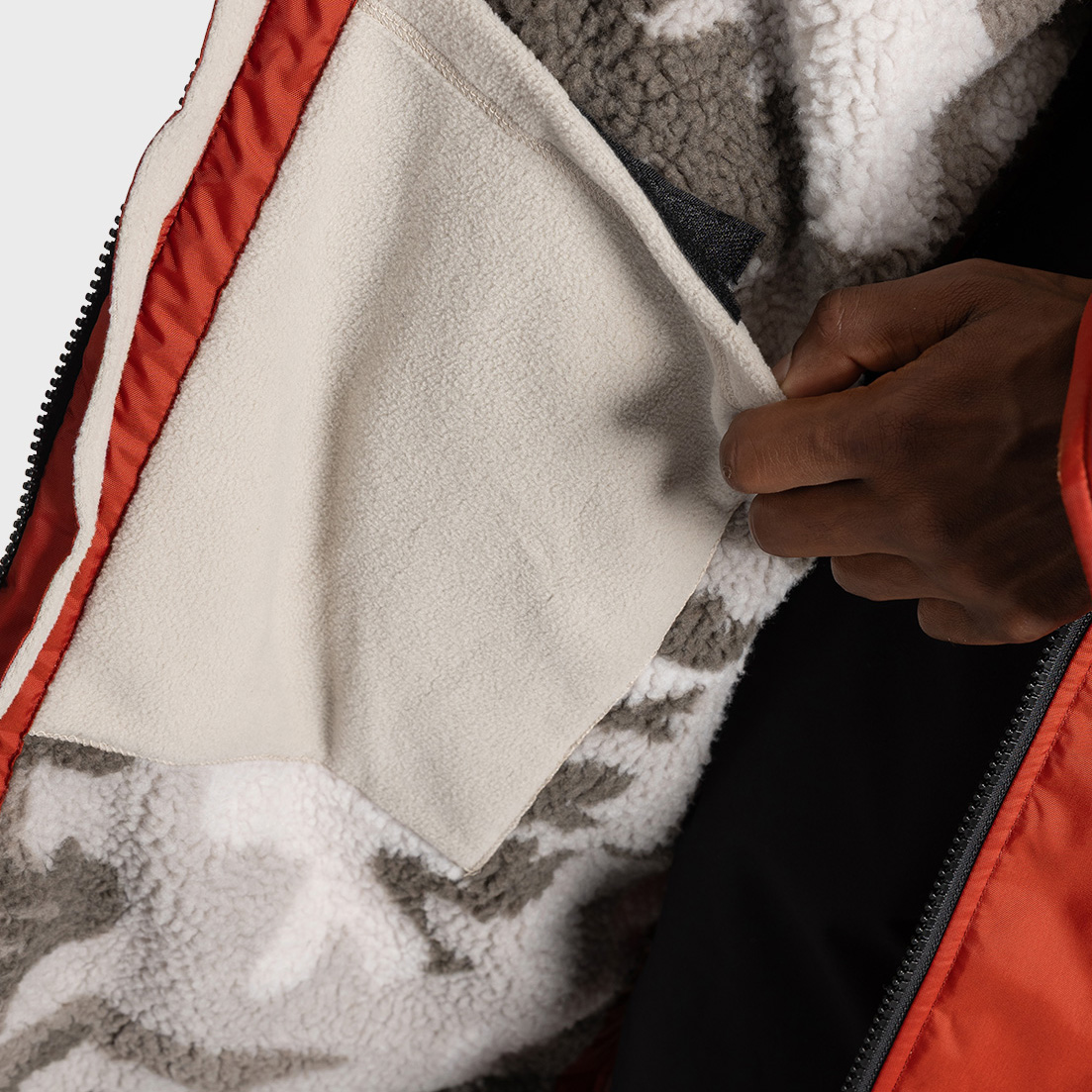 Dryrobe Advance Longsleeve Changing Robe - Burnt Orange - Burnt Orange