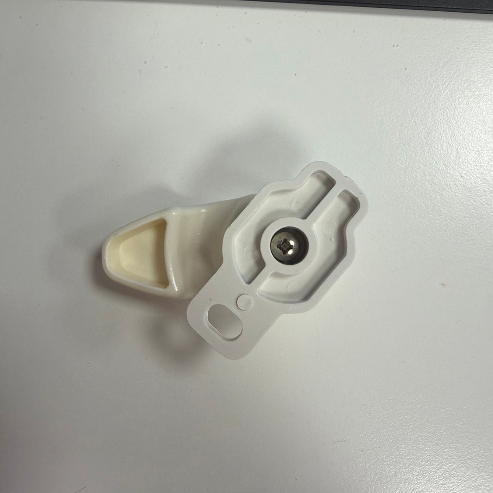 Trem Replacement Hatch Handle - Image