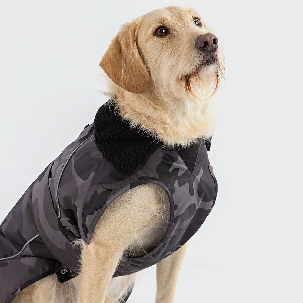 Dryrobe Dog Coat in Black Camo - Black / Camo / Black